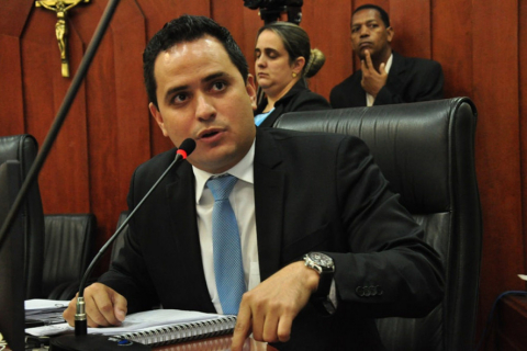 4035f62ce678c27a3a8061aaab1e3d84