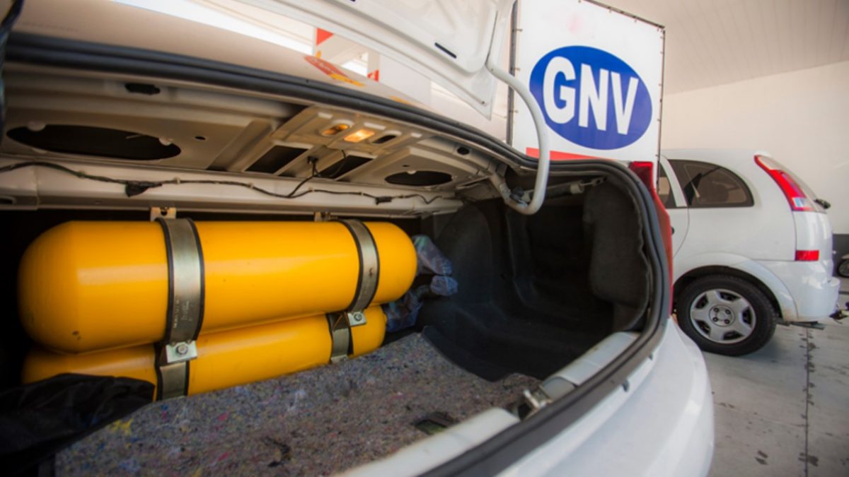 Veículo movido a gás natural