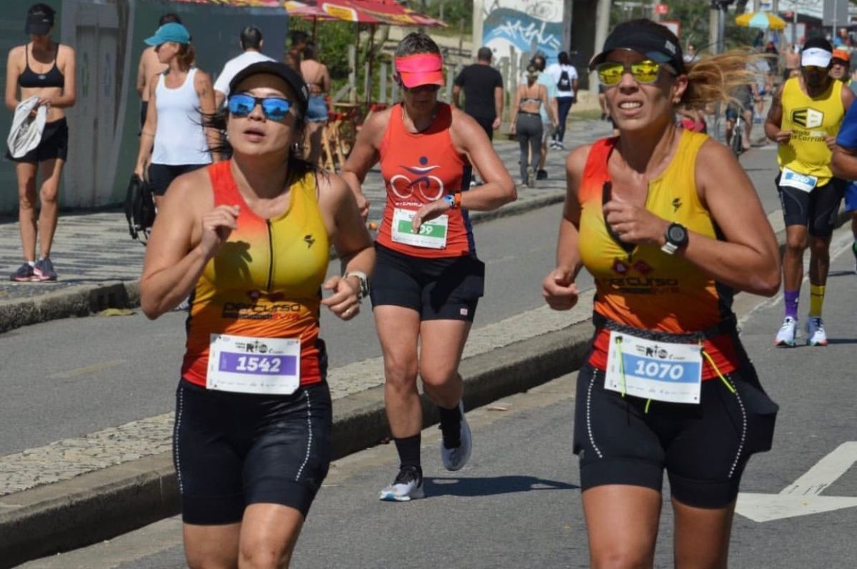 Neiba Ota e Patricia durante maratona do rio