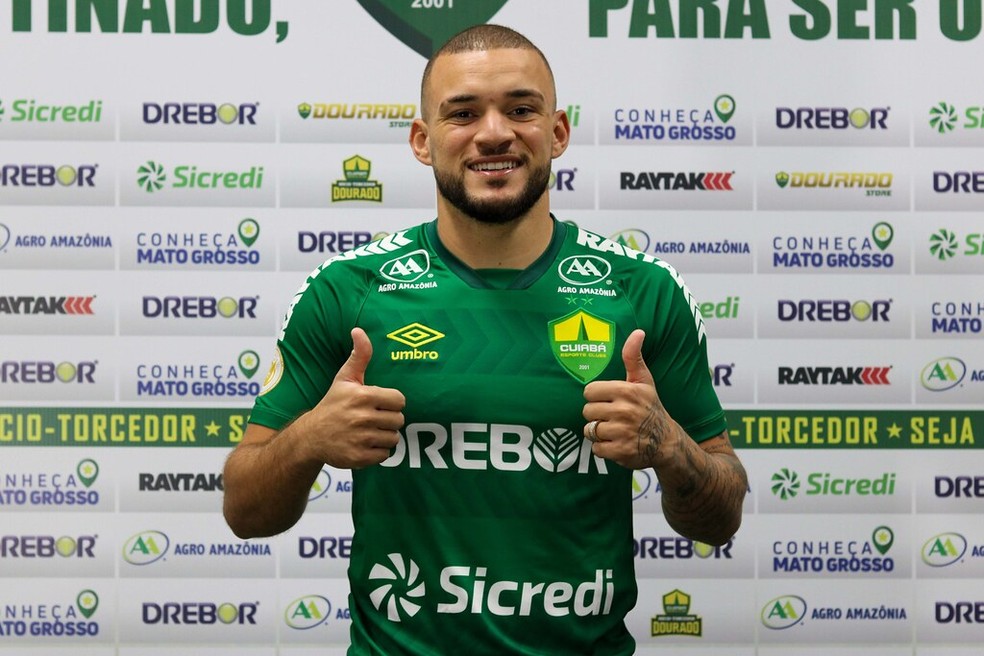 André Luis revela que tinha transferência para o exterior acertada (Foto: Cuiabá/Divulgação)